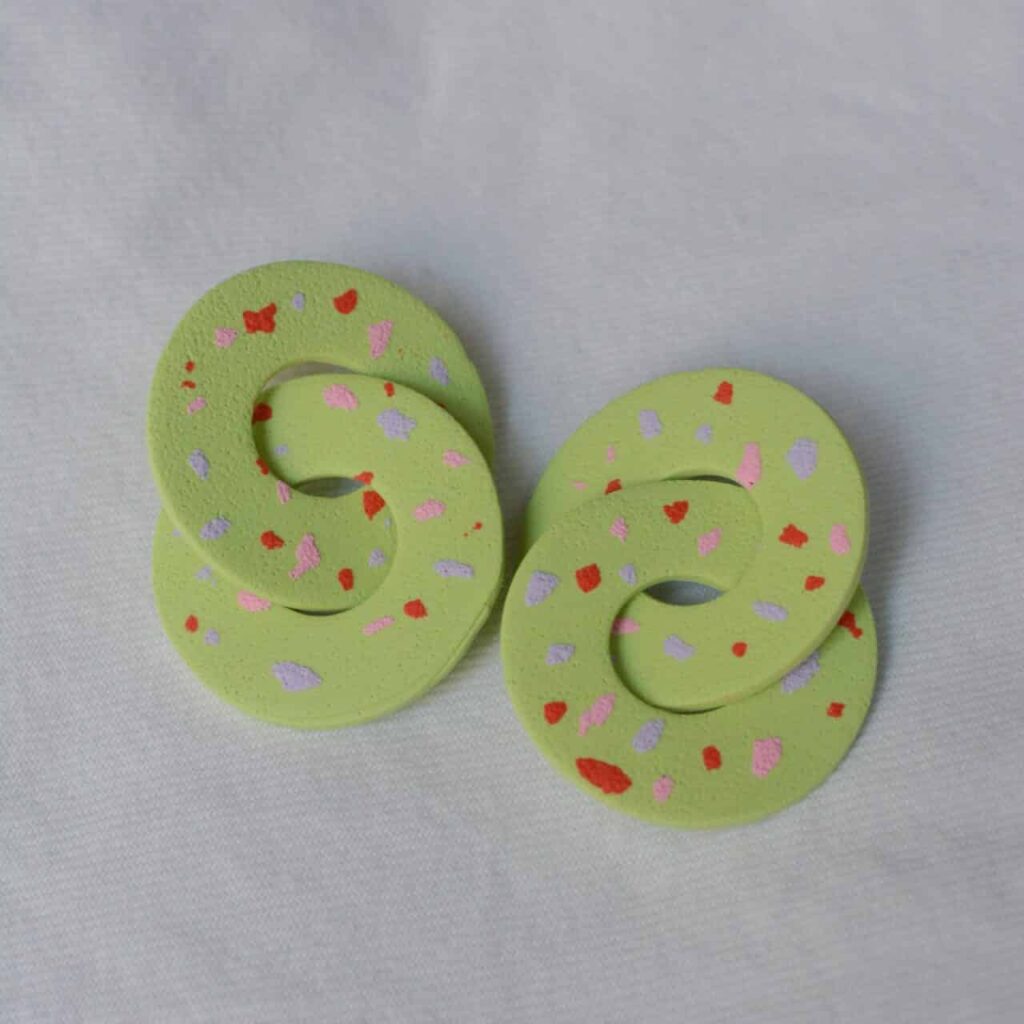 bijou coloré par Saboom