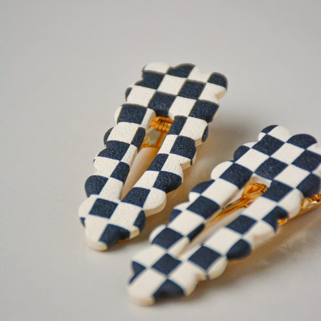 Barrette damier – beige et noir