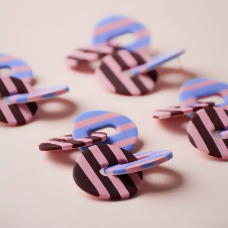 Boucles d'oreilles Saboom Cléo rose bleu marron