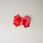 boucles d'oreilles colorées Saboom Daisy damier rouge rose